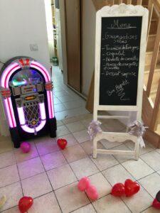 Menu de Saint-Valentin et jukebox
